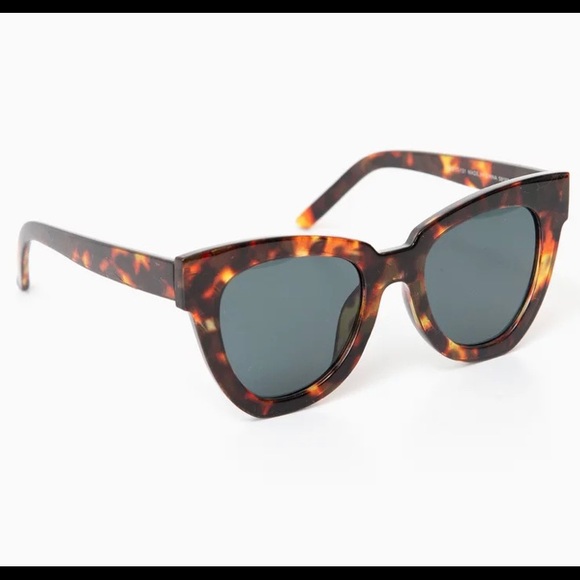 Aj Morgan Accessories - Tuckernuck AJ Morgan Not Standard Cat Eye Tortoise Sunglasses